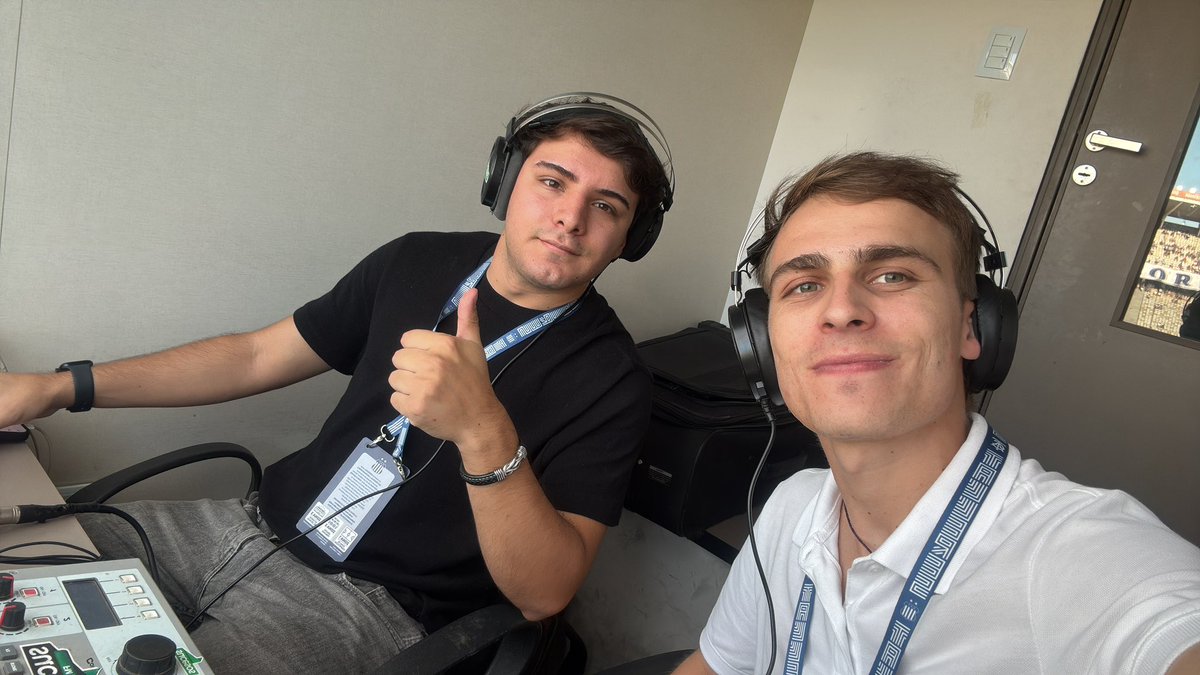 pablochucrel_99's tweet photo. 📻 Ya estamos con el @tomicepeda01 para hacer #Talleres vs #Instituto por La Cadena del Gol. 

Los espero. 

 https://t.co/my2699oVTC https://t.co/tQKqsiyqTR