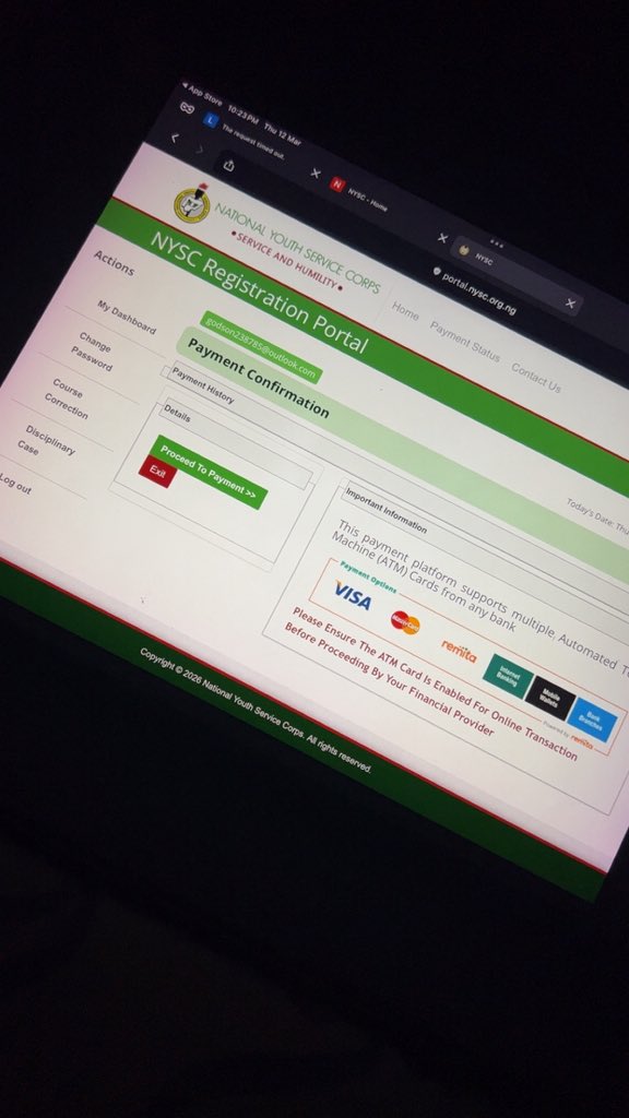 𝒍𝙪𝙭𝙪𝙧𝙞𝙤𝙪𝙨 𝒕𝙤𝙡𝙖 👸 tweet media