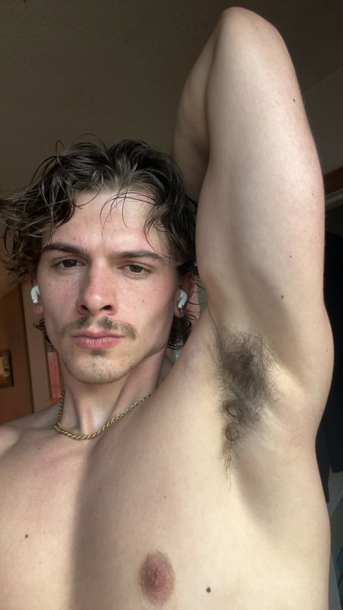 AlphaJT_'s tweet photo. get smothered in these pits https://t.co/zuOaHqaJMM