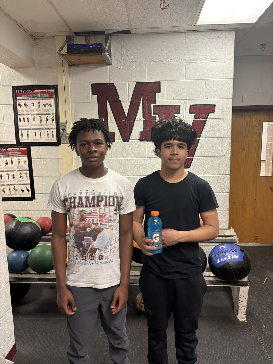 Mt. Vernon Football tweet media