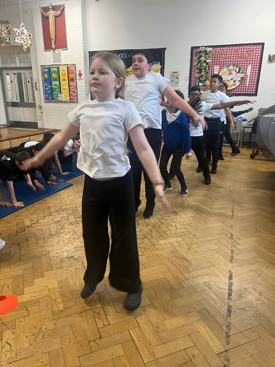 St John's CE Primary School (Bethnal Green) tweet media