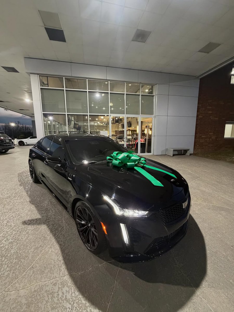 Tai Buster tweet media