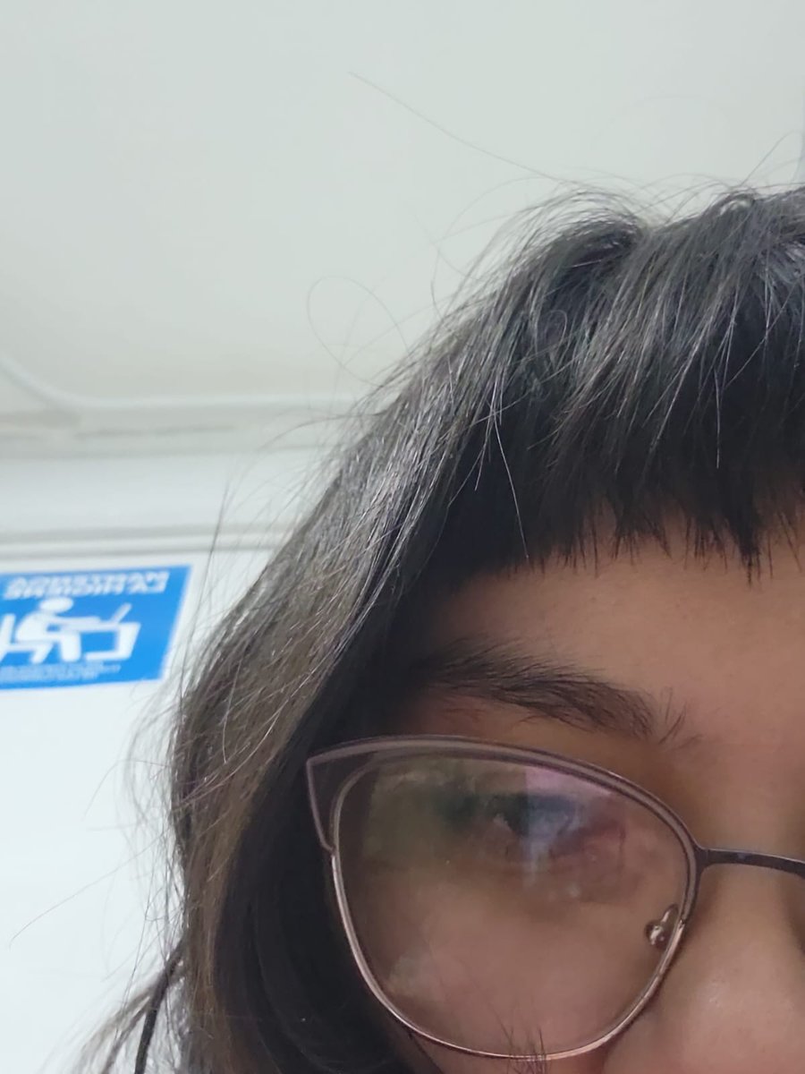 edyfrogberry's tweet photo. Ayer fui a urgencias al psiquiatra por un ataque de pánico y desrealizacion. 

Espero que apesar de todo me pueda ir de intercambio a Japón, ya me dio miedo seguir sintiéndome así. https://t.co/A6hUHBOEV9