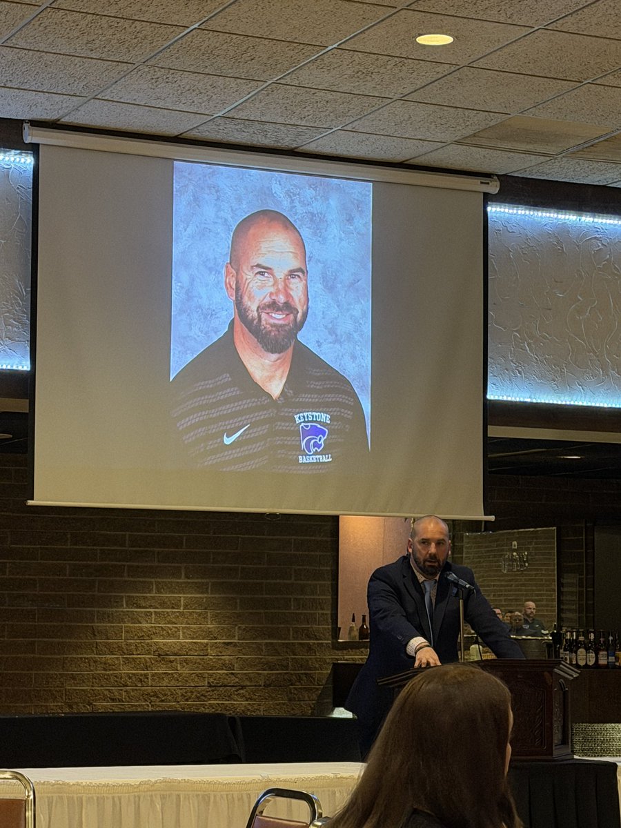 KATSLaGrange's tweet image. Congratulations to @KLSD_Sports athletic director @KeystoneTrack Jeff Holzhauer for being selected by the Lorain County Athletic Administrators Association as the Athletic Director of the Year! @KeystoneSchools #keystonepride