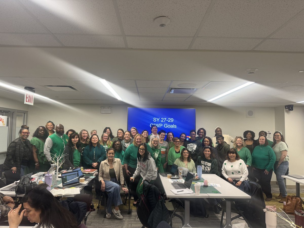 Network 10 tweet media