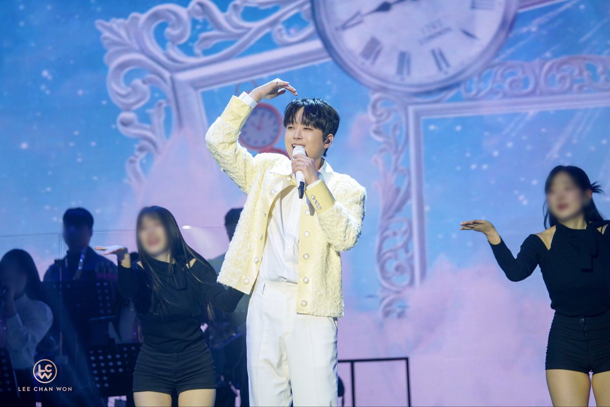 iamumdal's tweet image. 찬가광주 노랑병아리또 아아아앙 ( ´ ▽ ` )ﾉ💛
(이걸 내가 반나절만에 올려야겠냐고)
아 모르겟고 내가 내일 축하를 못해줄수도
잇으니깐 차너니 데뷔 6주년 축하해 60년
600년 6천년 6666666 계속 해먹어 아주그냥