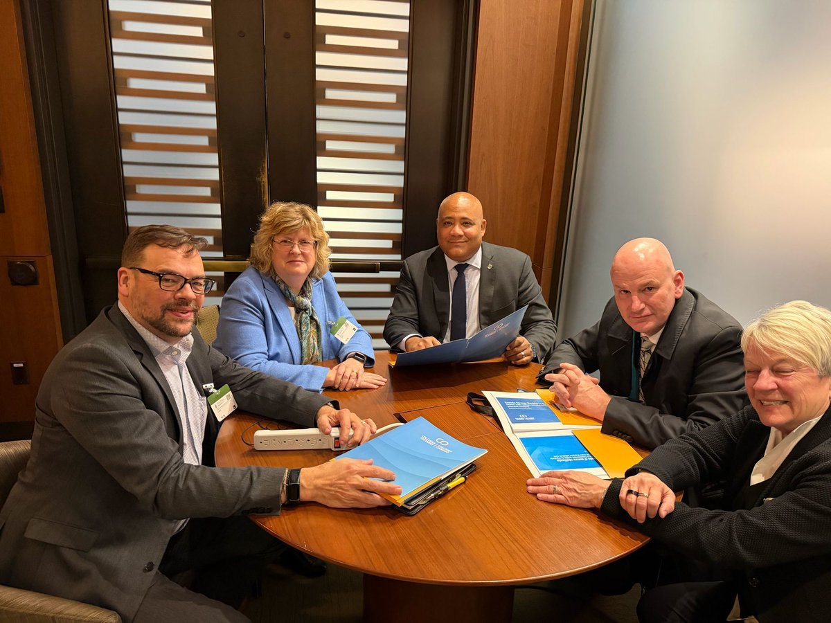 Michael Coteau tweet media