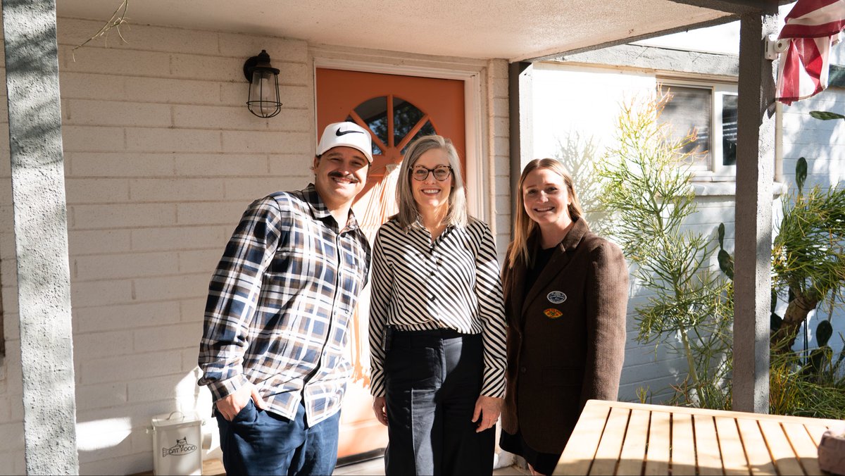 Governor Katie Hobbs tweet media