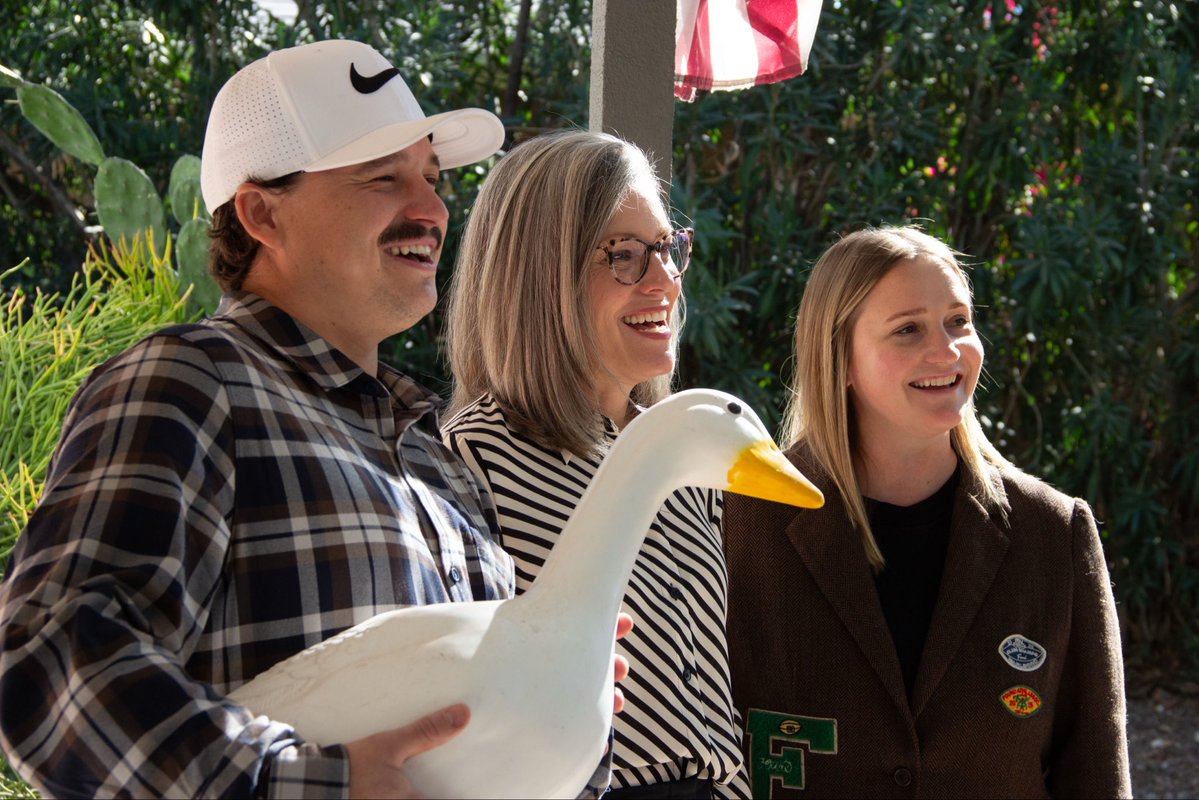 Governor Katie Hobbs tweet media