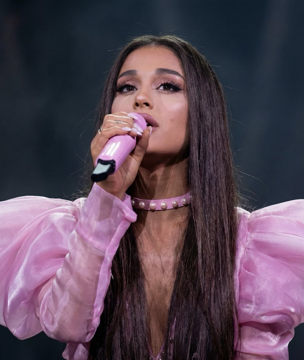 claire🫧 tweet media