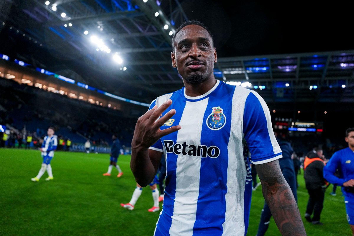 Daniel Targaryen tweet media