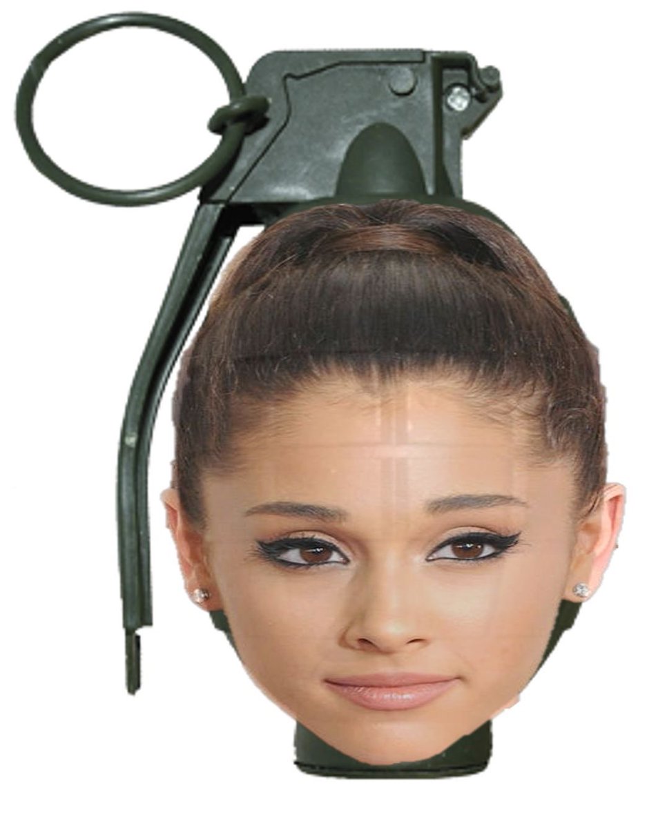 remclaires's tweet photo. ariana grenade https://t.co/dyxik0gFUG