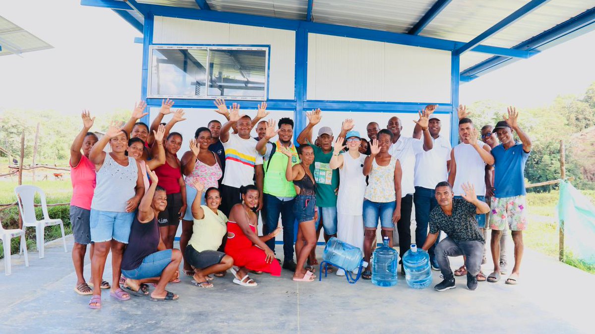 ChocoAguas's tweet photo. El ministerio de Vivienda Ciudad y Territorio, la gobernación del Chocò , el Plan Departamental de Aguas y la  alcaldía de Llorò se unieron para llevar agua potable a 11 comunidades Indígenas y Afro del municipio de Llorò https://t.co/4kEY5uHji5