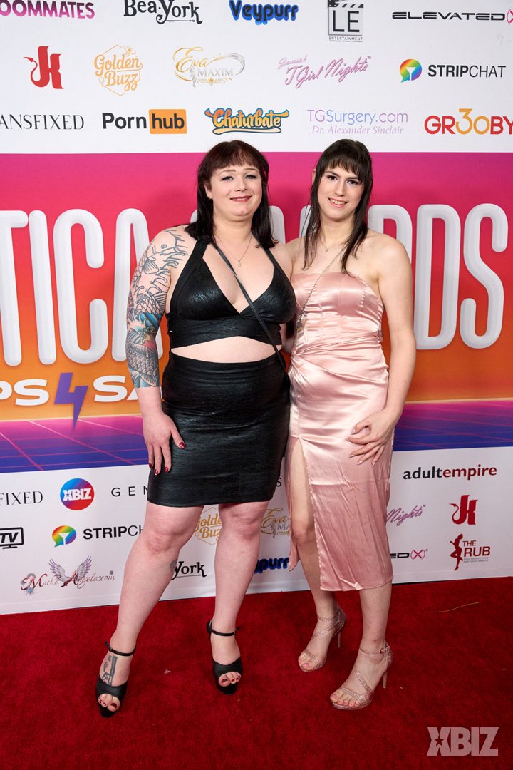 Valorie Valentina tweet media