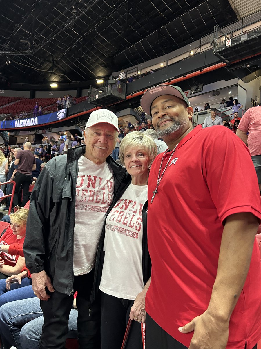 Denny Kevish wife Rene tweet media
