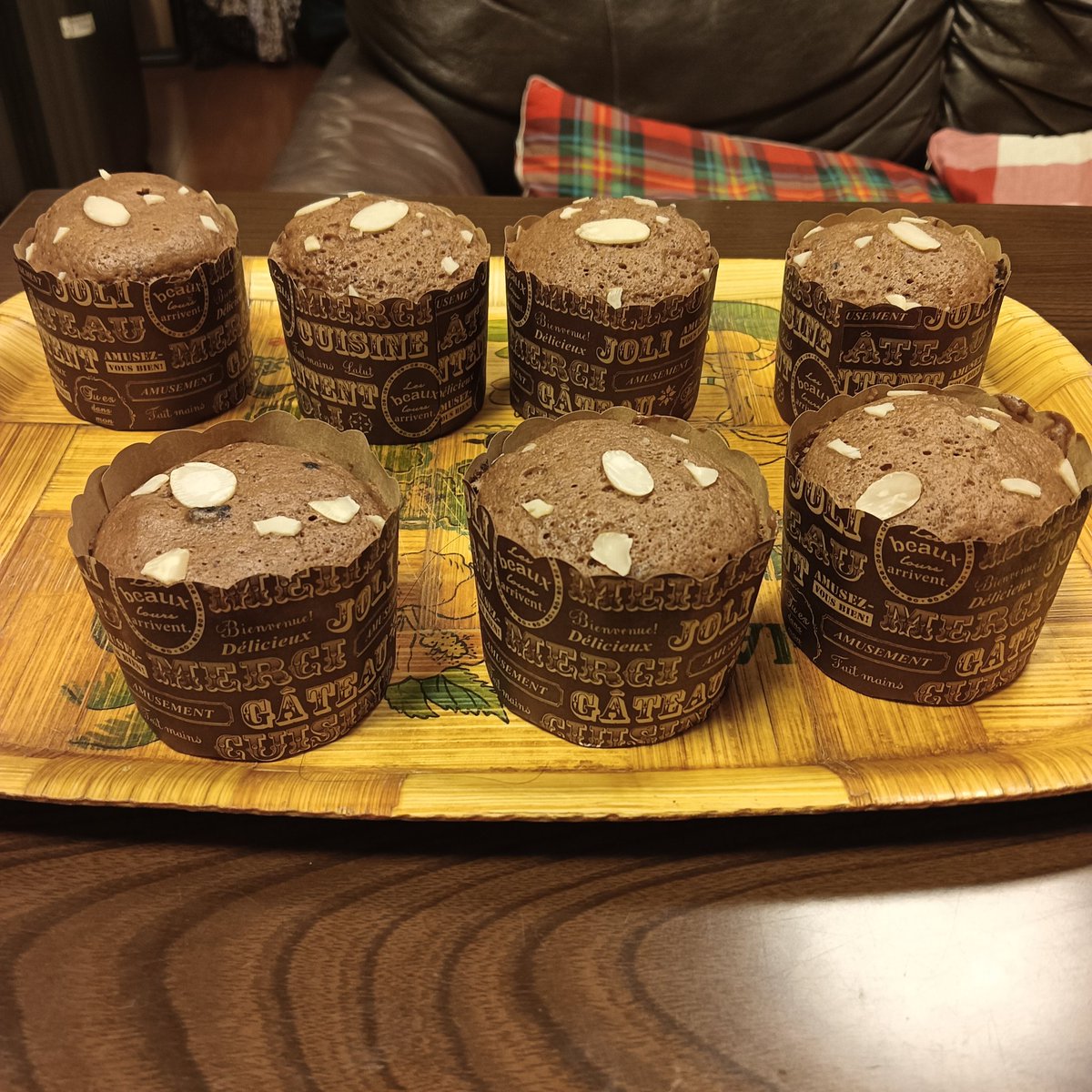 日経先物ナイト−942　ダウ−739
ドル円159.3　原油$96 

戦争の終わり見えなくなってきた
今日は見てるだけになりそう

◯大幅下落で(日経VI)が大きな下落　
◯リバって大幅上昇
の時だけインする計画

↑これが無きにしもあらず😅

↓うちの子がお返しに昨夜作ってた
義理っぽい····