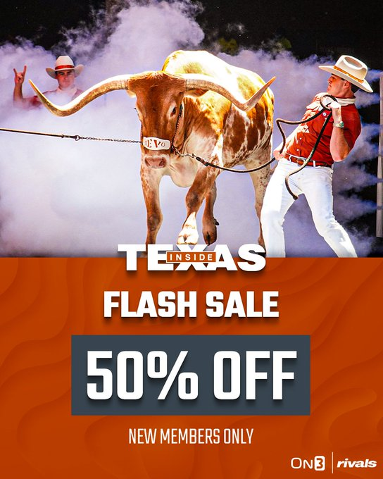 InsideTexas's tweet photo. Graceson Littleton started as a true freshman. Now, he's embracing his role as a veteran in year two on the 40 Acres.

STORY from @EvanVieth (On3+)

Not a member? Sign up TODAY for 50% off: https://t.co/obfRaS3oNl https://t.co/XQqVsT6qEa