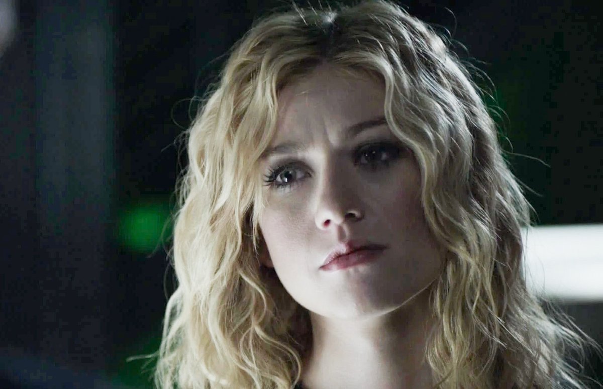 Kitkat4ever11's tweet image. Katherine McNamara 😍
#Shadowhunters #Arrow #TheStand #WalkerIndependence