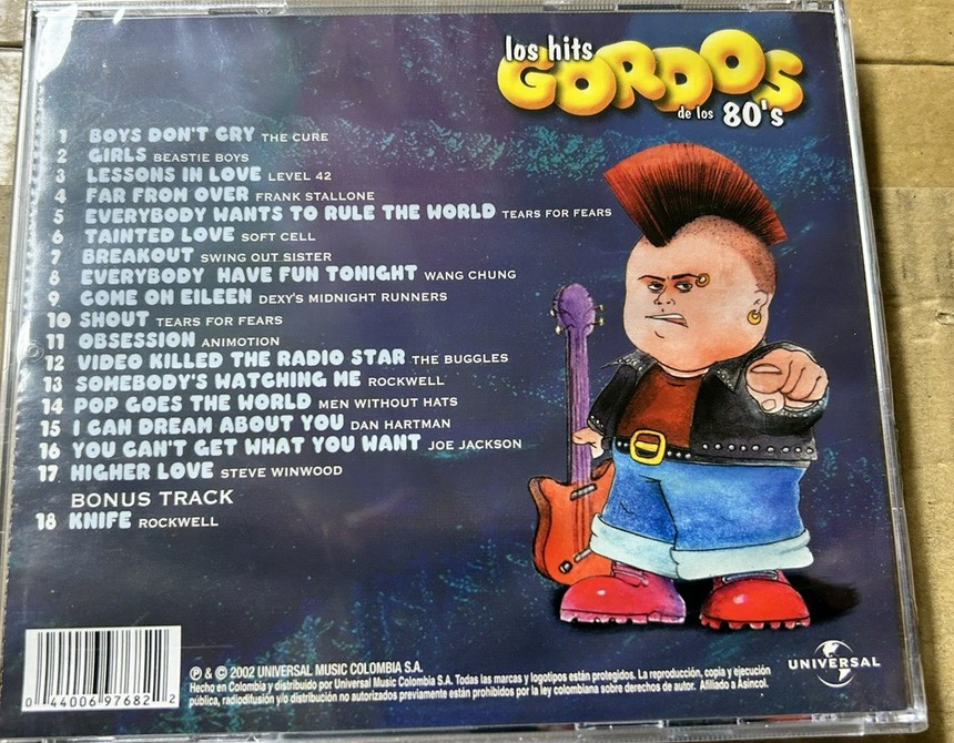 rocamanX's tweet photo. Muy buen especial el que hacen en @RadioUSCOFM, dentro del programa #HaciendoRock y que hoy presenta #LosHitsGordosDeLos80. Un compilado que produjo la casa discográfica Universal Music. 
Música que siempre es un honor escuchar.
https://t.co/vhboAdd13u
@HaciendoRock #radio https://t.co/KSFfEsXBo8