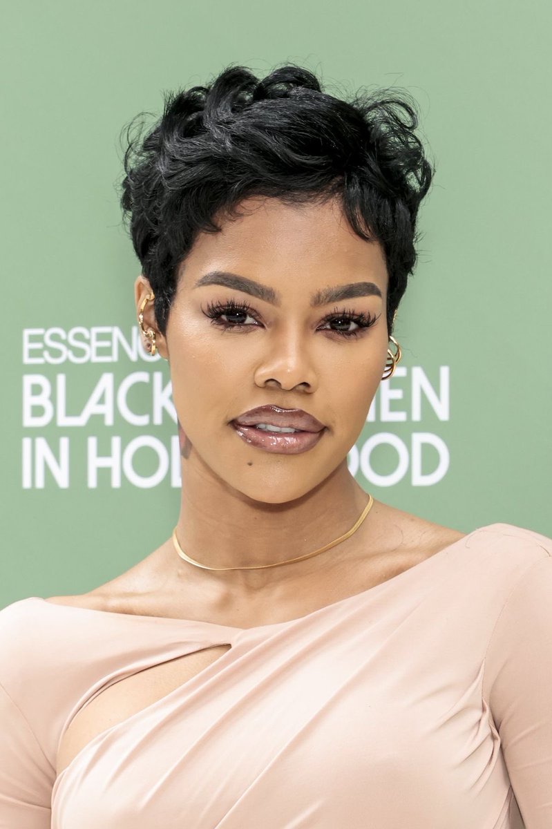 Michael B. Jordan and Teyana Taylor are reportedly dating.