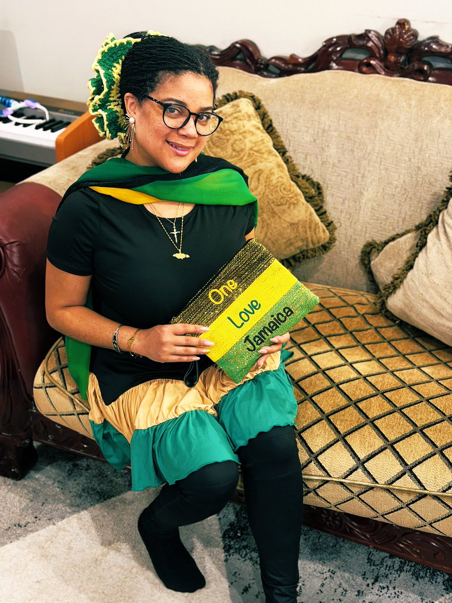 Patrice Hall-Johnson (Ms. Hall) tweet media