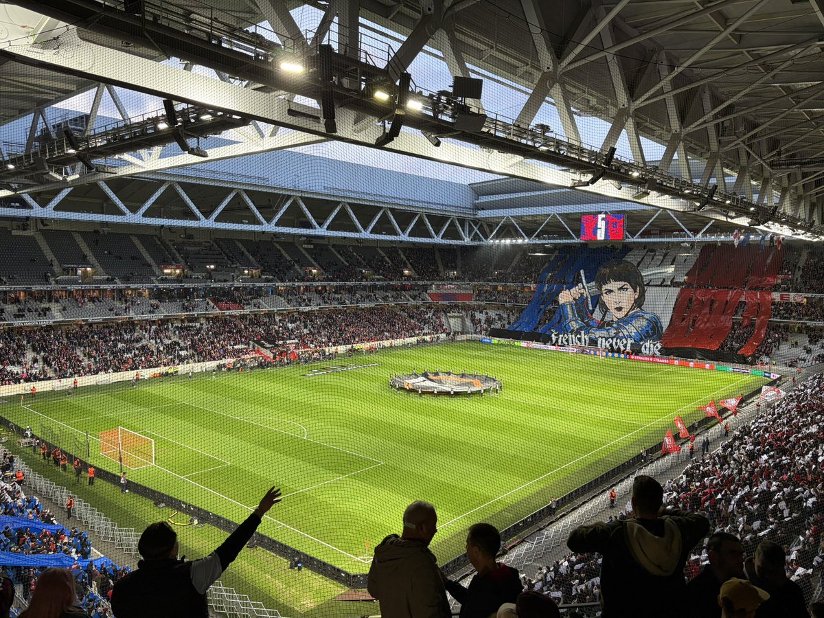 Simon Lines tweet media