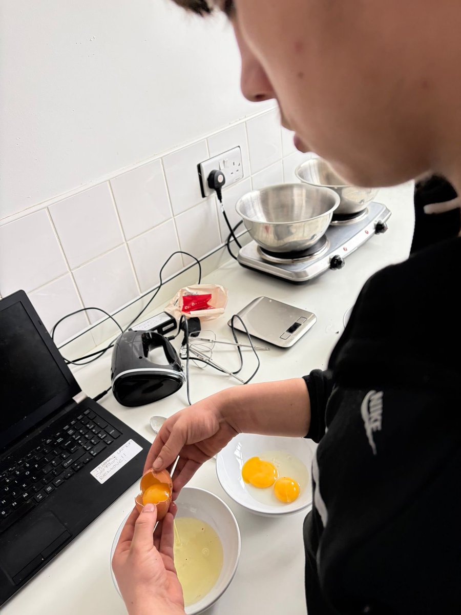 The Edge Academy tweet media