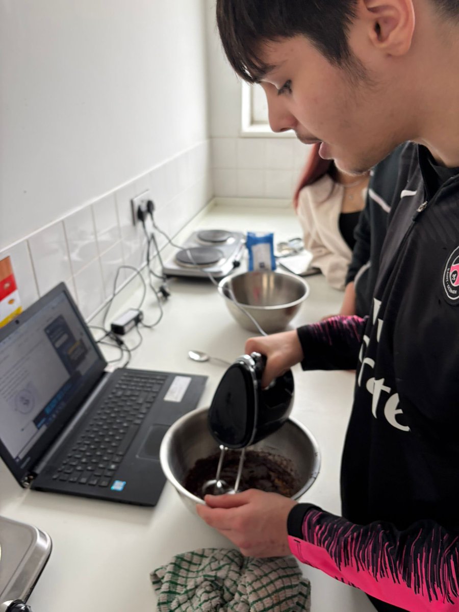 The Edge Academy tweet media