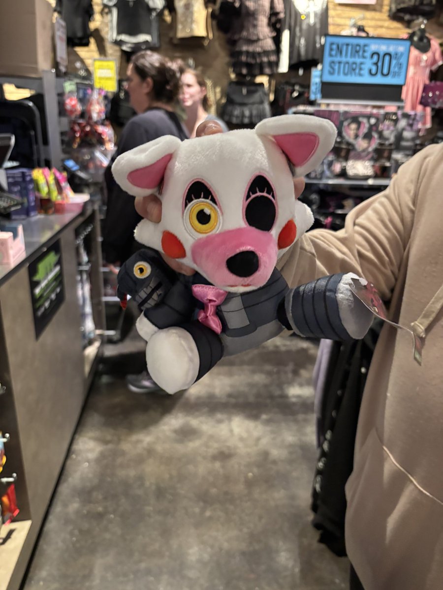 Gemmy☆彡 tweet media