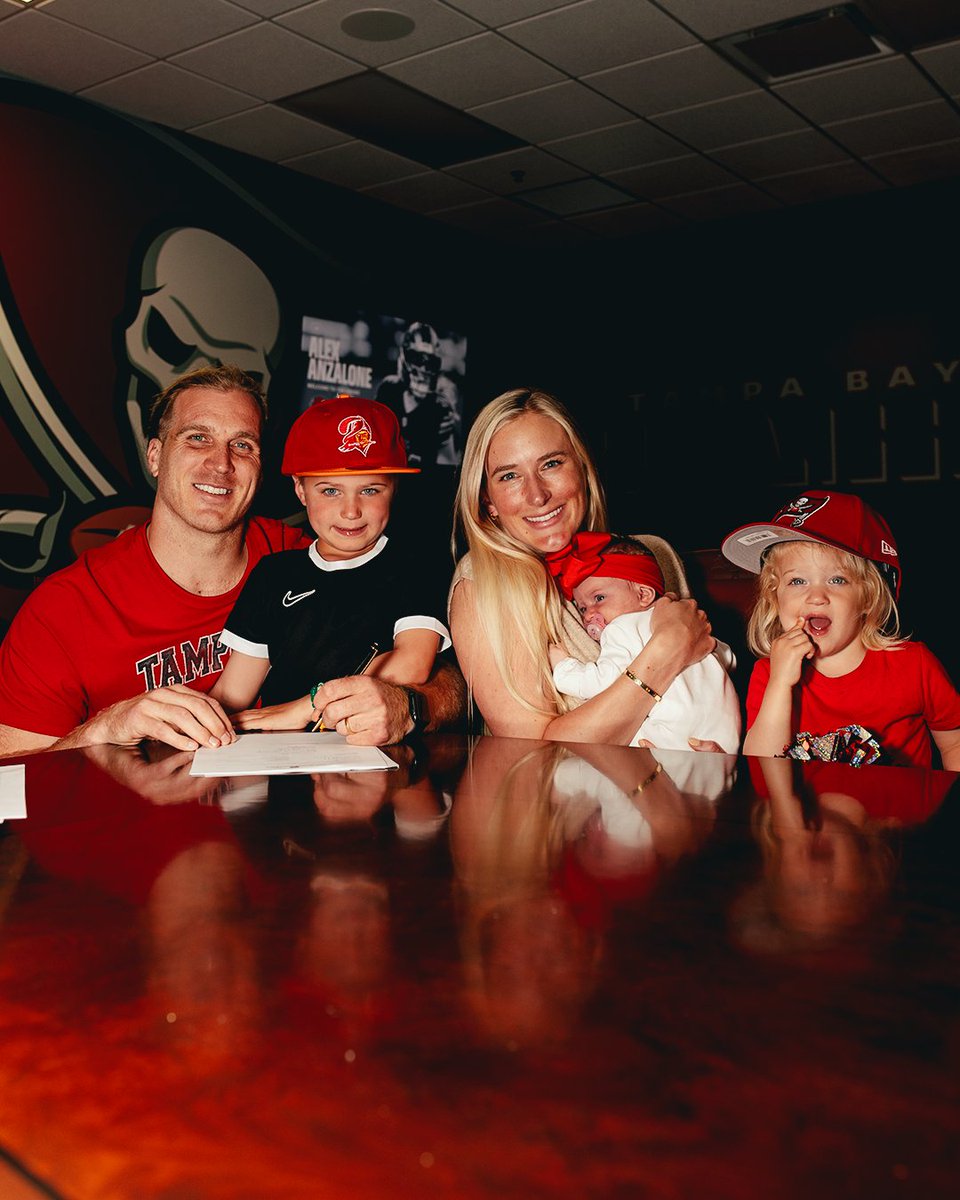 Tampa Bay Buccaneers tweet media