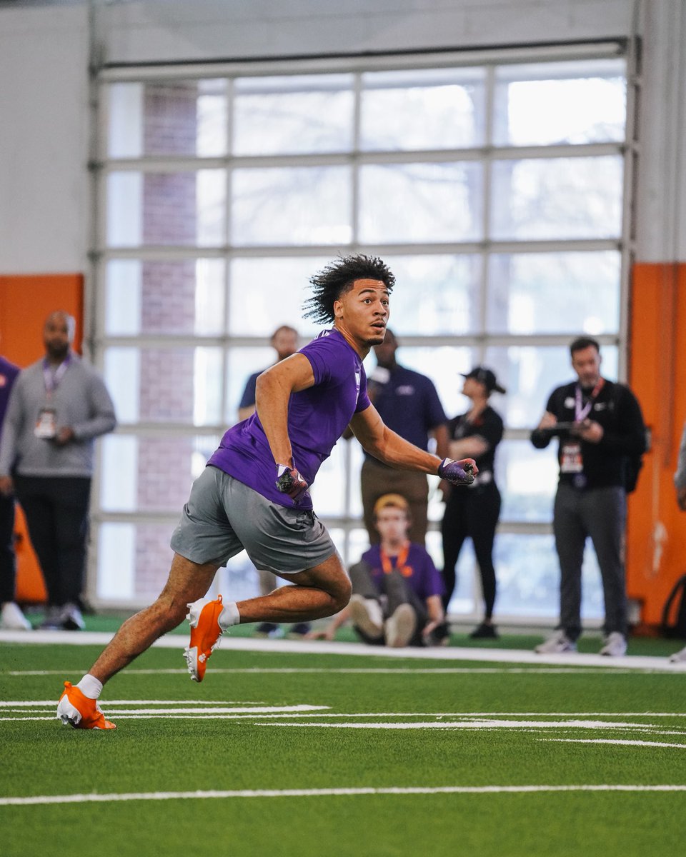 Clemson Football tweet media