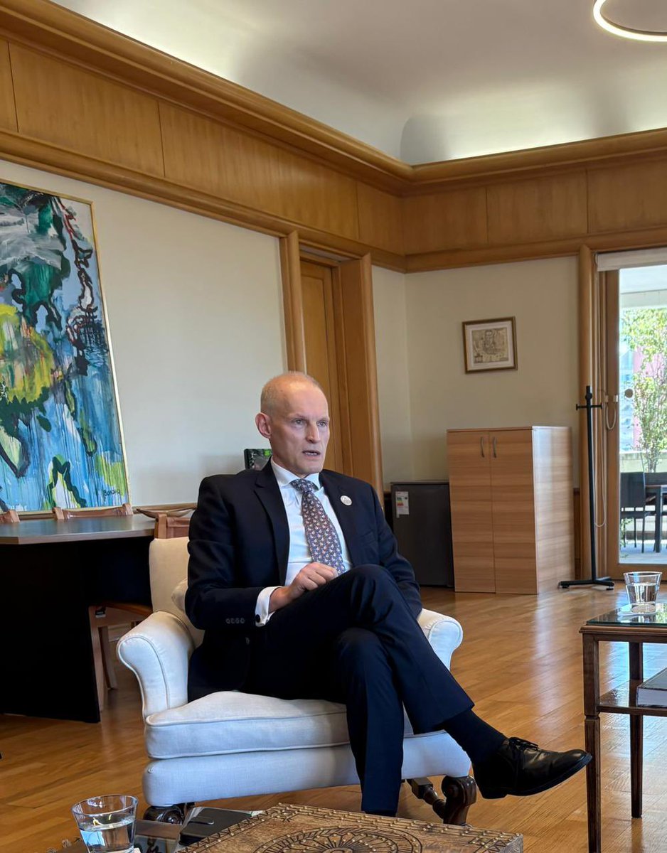 PLenChile tweet media