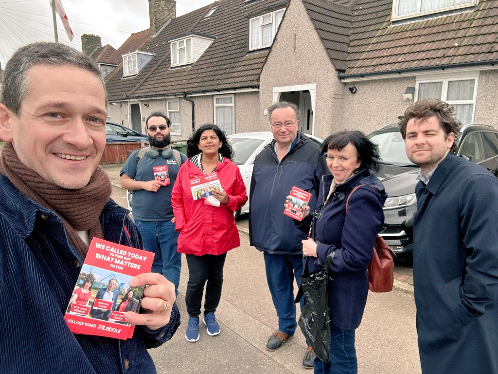 Ajanta Deb Roy tweet media