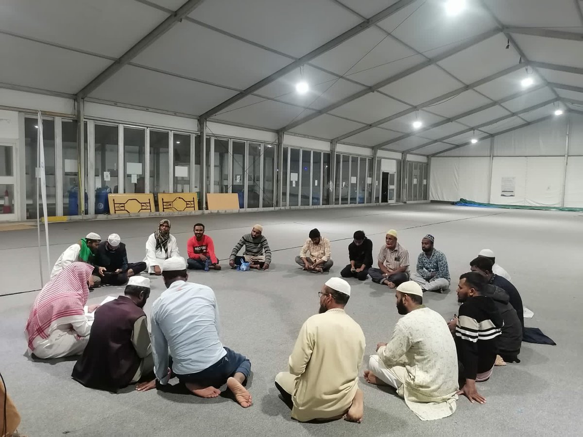 مخيم إفطار ودعوة برأس تنورة tweet media