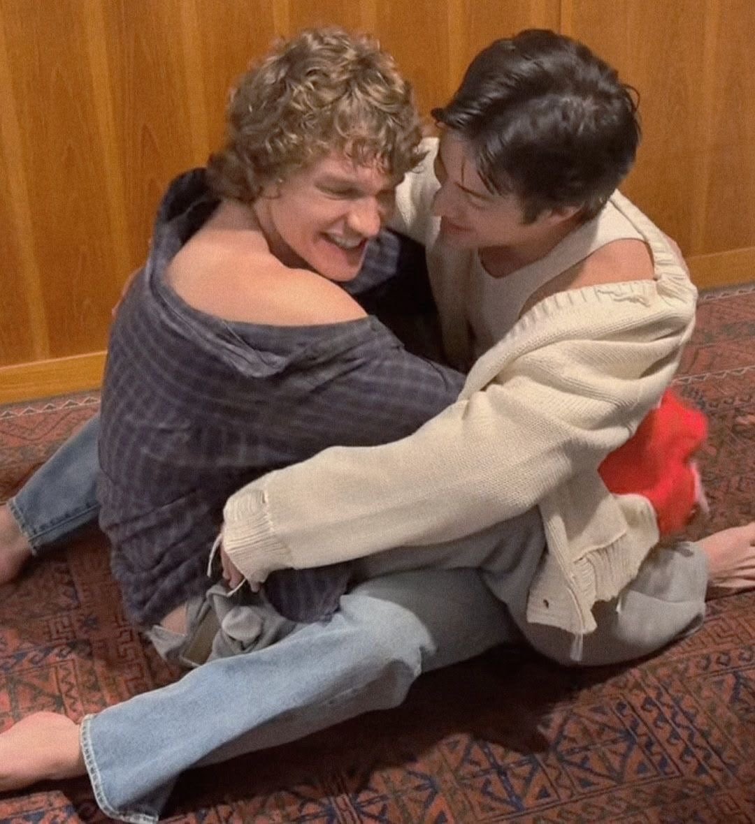 — ; 𝑪𝑯𝑬𝑺𝑯𝑰𝑹𝑬 tweet media