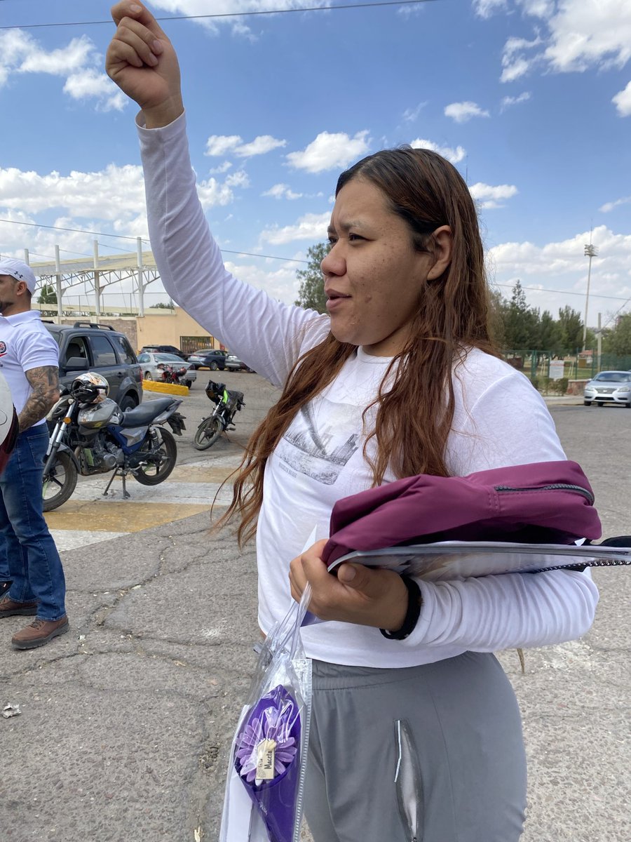 Frenteseccio62's tweet photo. 📣La unidad en el distrito Fresnillo es la base para seguir fortaleciendo nuestro trabajo y la defensa de los derechos de las y los trabajadores👷🏻♀️👷🏻♂️ Con el liderazgo de nuestro secretario general nacional, don @CarlosPavonC ,
#UnidadSindical #DistritoFresnillo #FuerzaMinera https://t.co/B1nk5T3SgJ