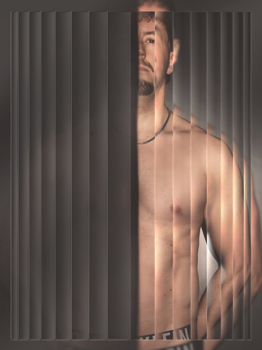 London Male Images tweet media