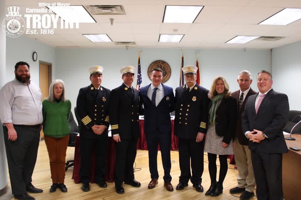 Carmella R. Mantello tweet media