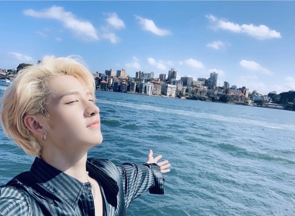 SKZ_Chaniverse's tweet photo. Bang Chan is home home. ๐ฅน
We cheered!!
Have the best rest, the kind where you can see the stars and breathe the ocean air. We will see you when youโre done
-admin ๐
#BangChan
#Homehome https://t.co/rEnZUtcjM5