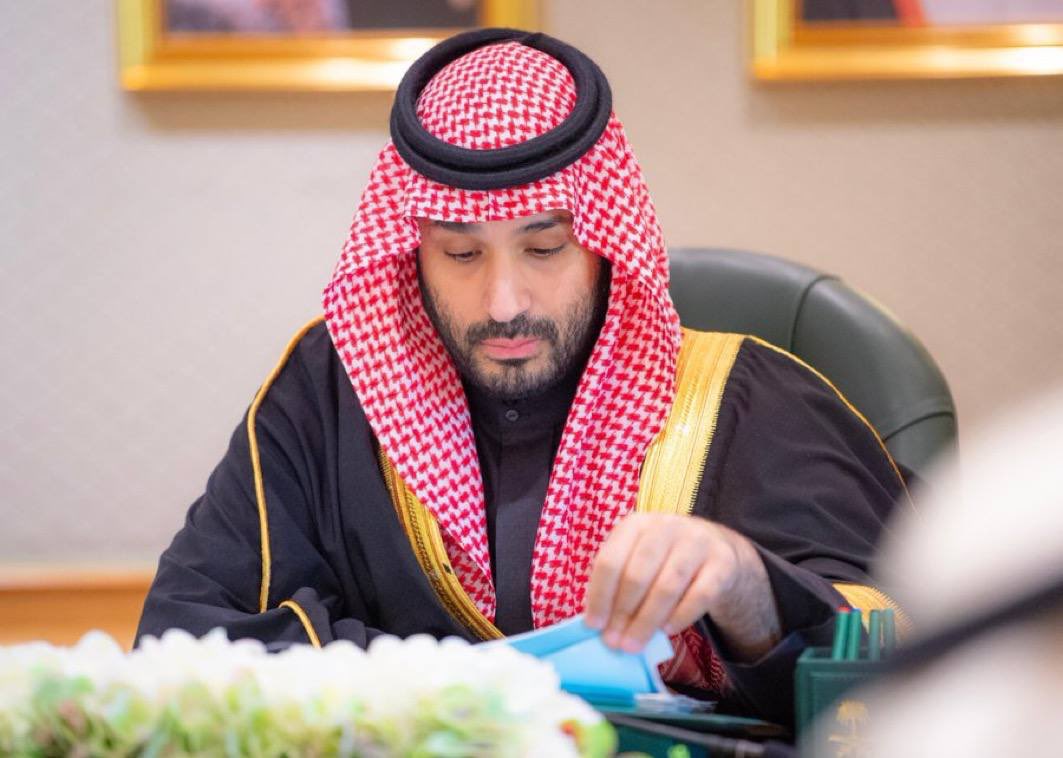 News_Ejazah's tweet photo. سمو سيدي ولي العهد يعمل ليلاً ونهاراً لأمن المملكة وسلامة المواطنين وكل مقيم على أرضها 

اللهم احفظه وبارك في جهده وكن في عونه 
🇸🇦🤍 https://t.co/WNxXxf5dL9