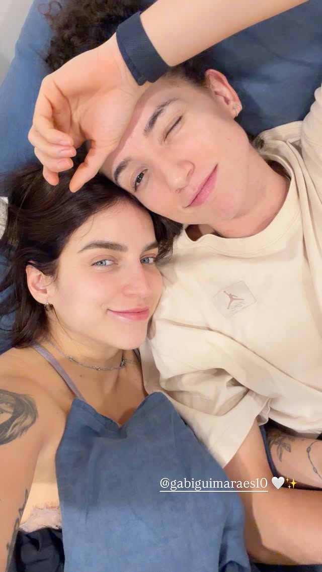 BadThatta's tweet photo. Ainn 🥹 dá um quentin no coração 🥰
Amoooo essas duas🫶🫶 #GaBoo🦎🤍 https://t.co/s22ZFqOcIa