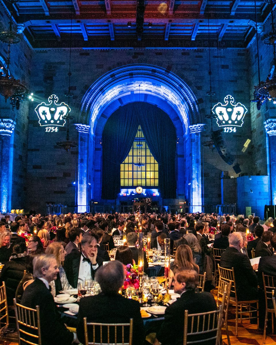 Columbia_CCAA's tweet photo. On 3/4, Melissa de la Cruz CC’93, Howard Endelman CC’87, Christopher McGowan CC’92 &amp; Amanda Peet CC’94 were honored at the John Jay Awards Dinner. The event raised over $1 million for the John Jay Scholars Program. Join us celebrating the awardees! https://t.co/UCrnSTIP31 https://t.co/gFBRY5jqiU
