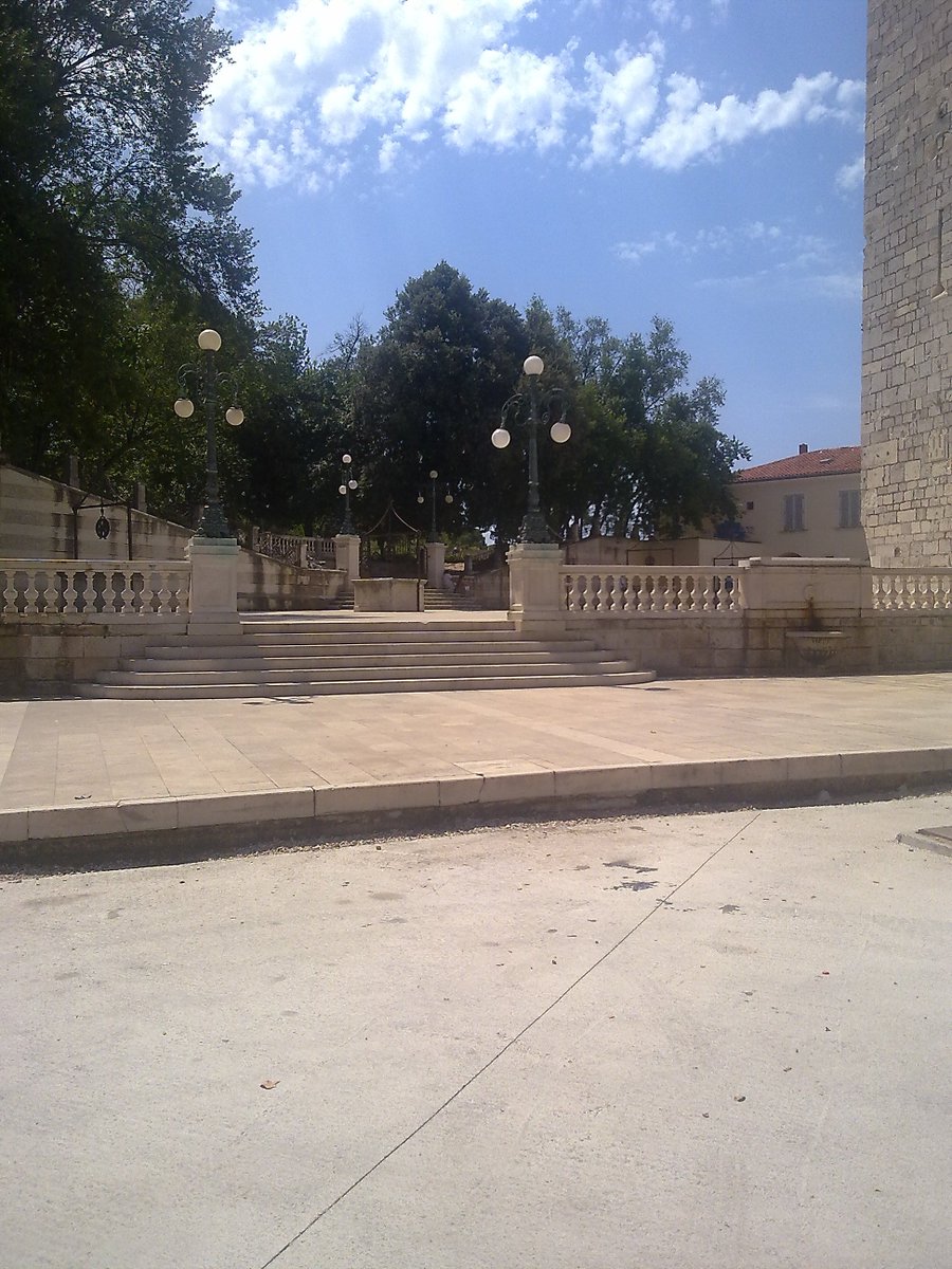 Mladen Valentić tweet media