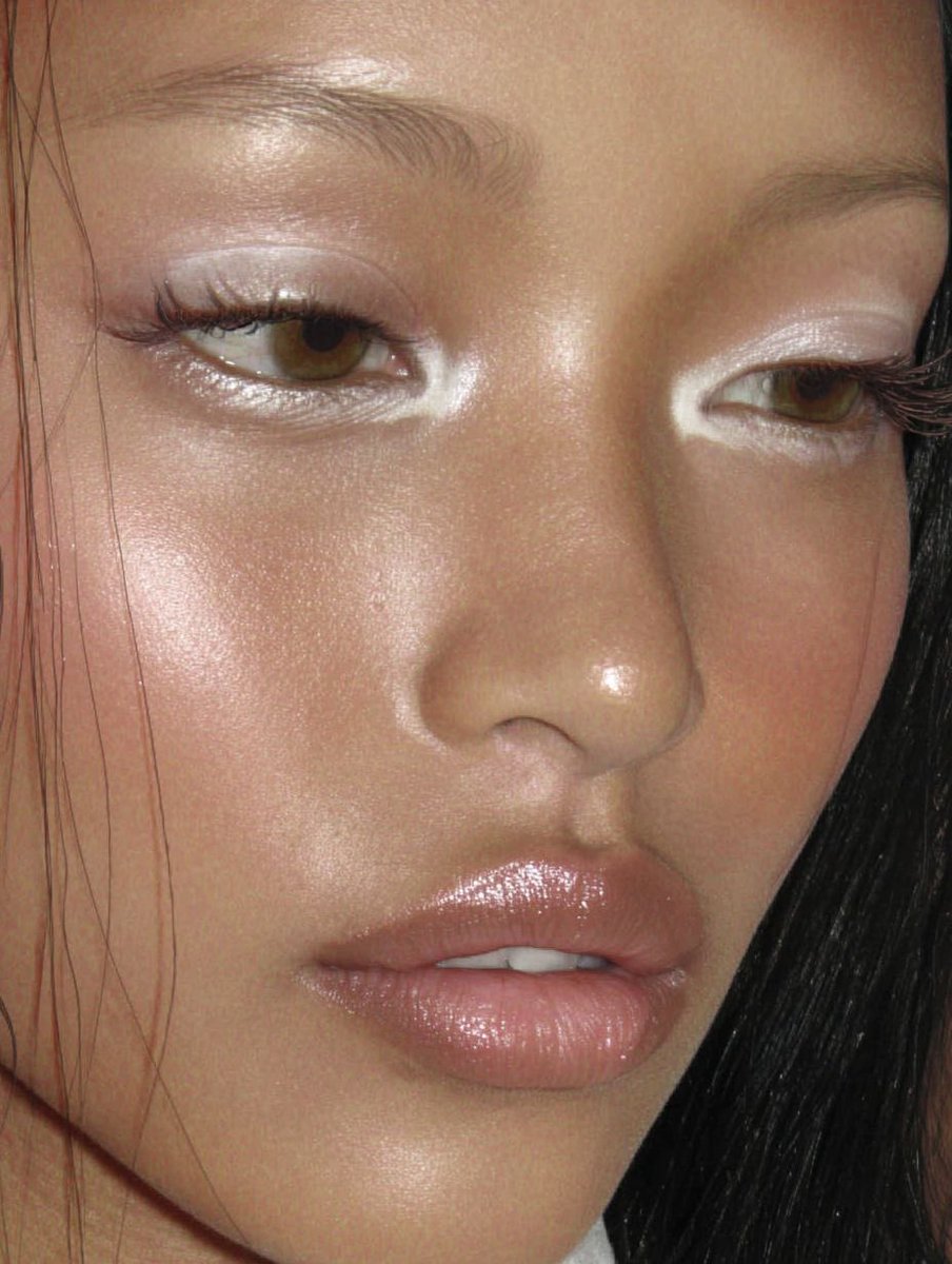 𝒥 (@suaverotic) on Twitter photo 