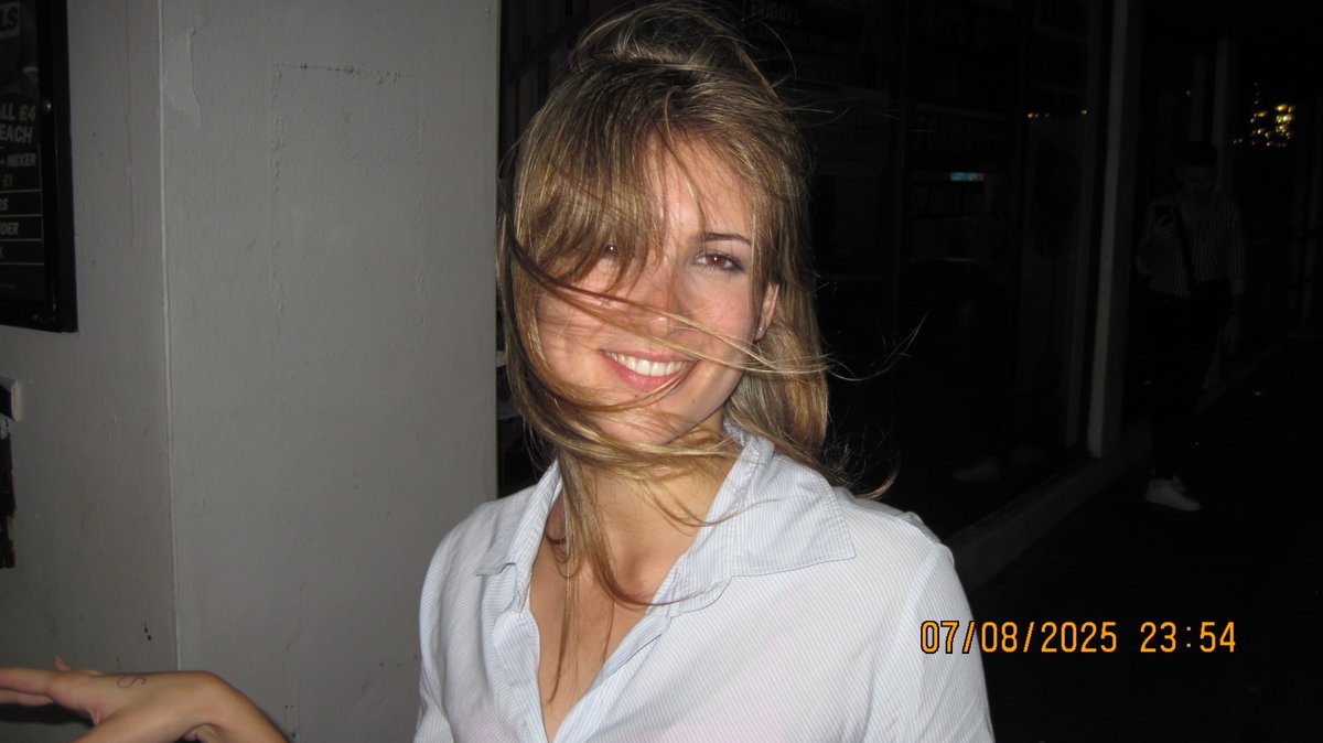 Brooke :) tweet media