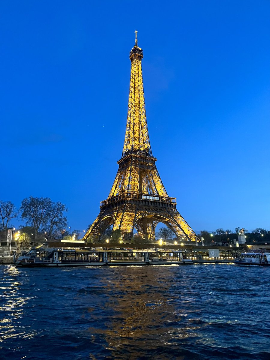 Mark Roberts tweet media