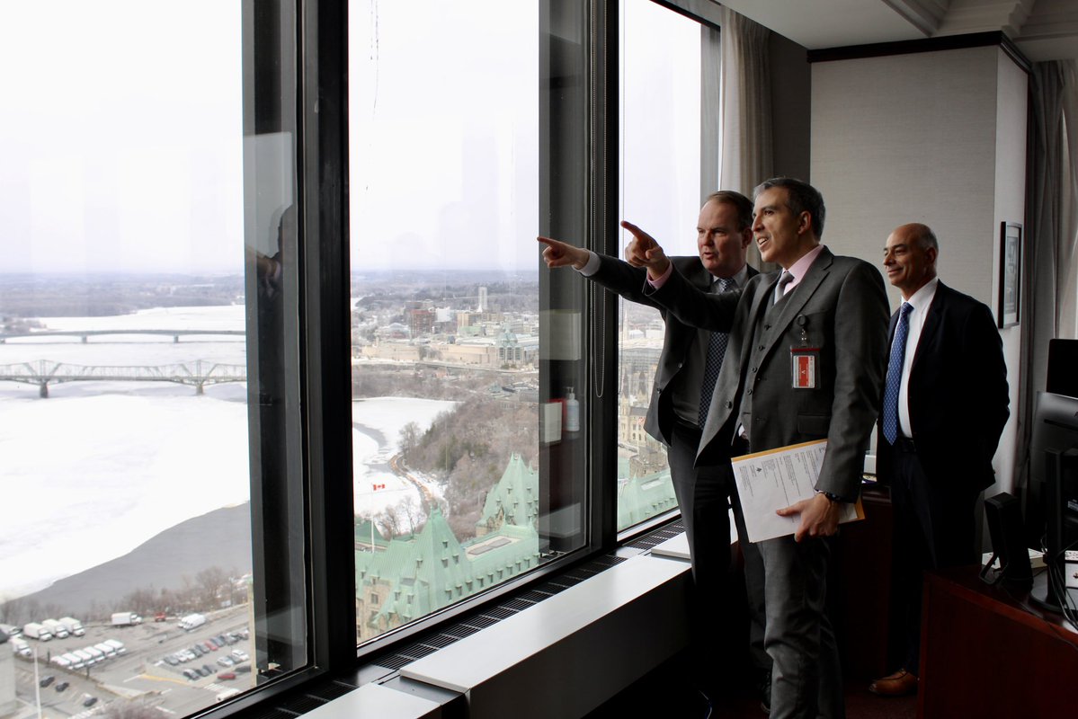 Steven MacKinnon tweet media