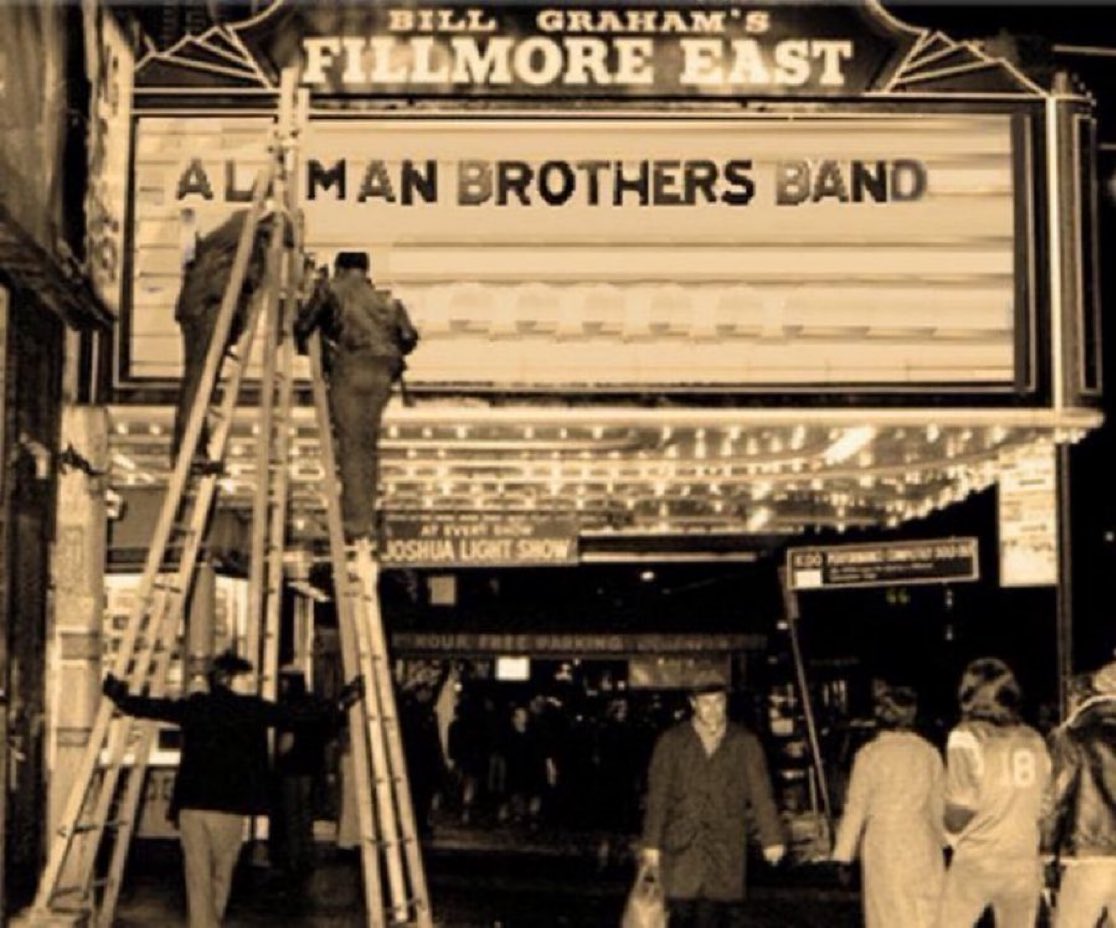 70s Daily Dose tweet media