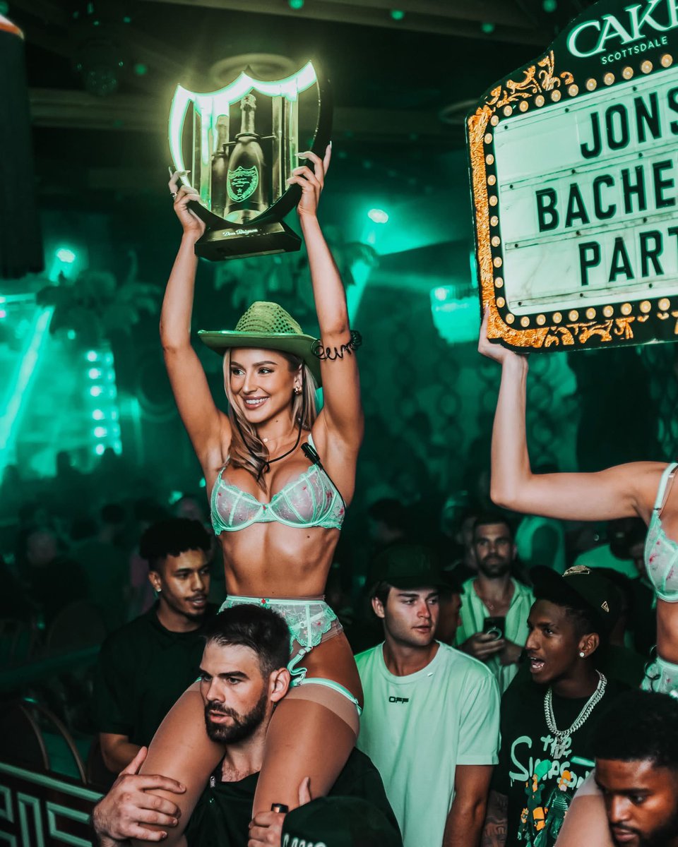 Scottsdale Nights tweet media