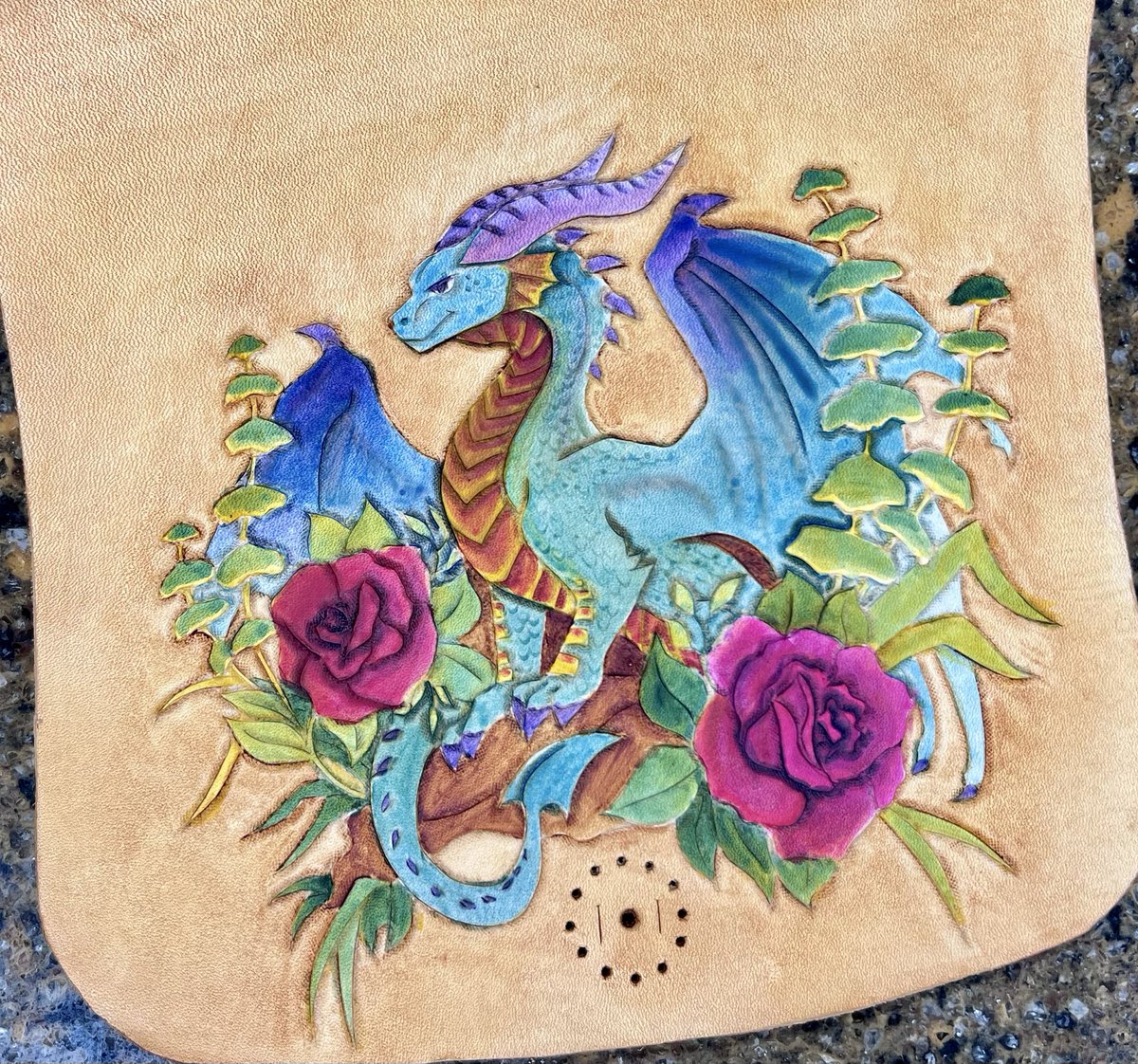 LadyDrox's tweet photo. Finished my new purse!!! https://t.co/fwn9sMce7l